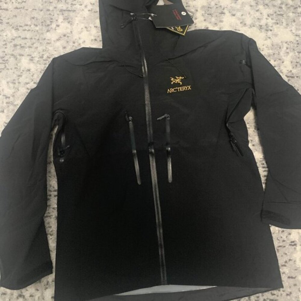 Arc'teryx Gortex Alpha SV